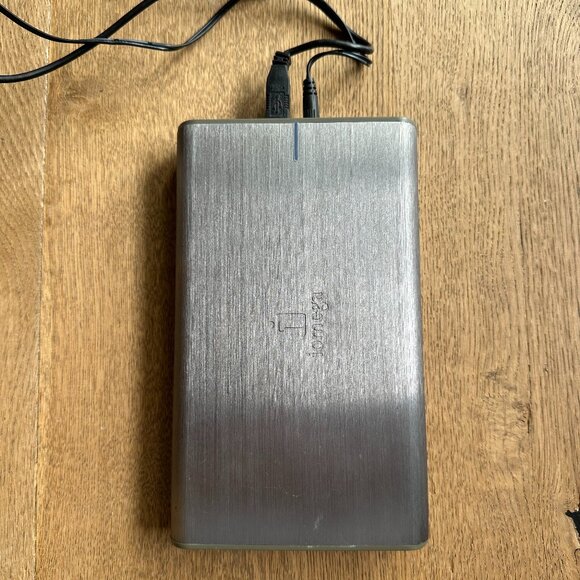 Iomega External Hard Drive 1TB - Picture 1 of 6